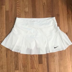 Nike white tennis skirt